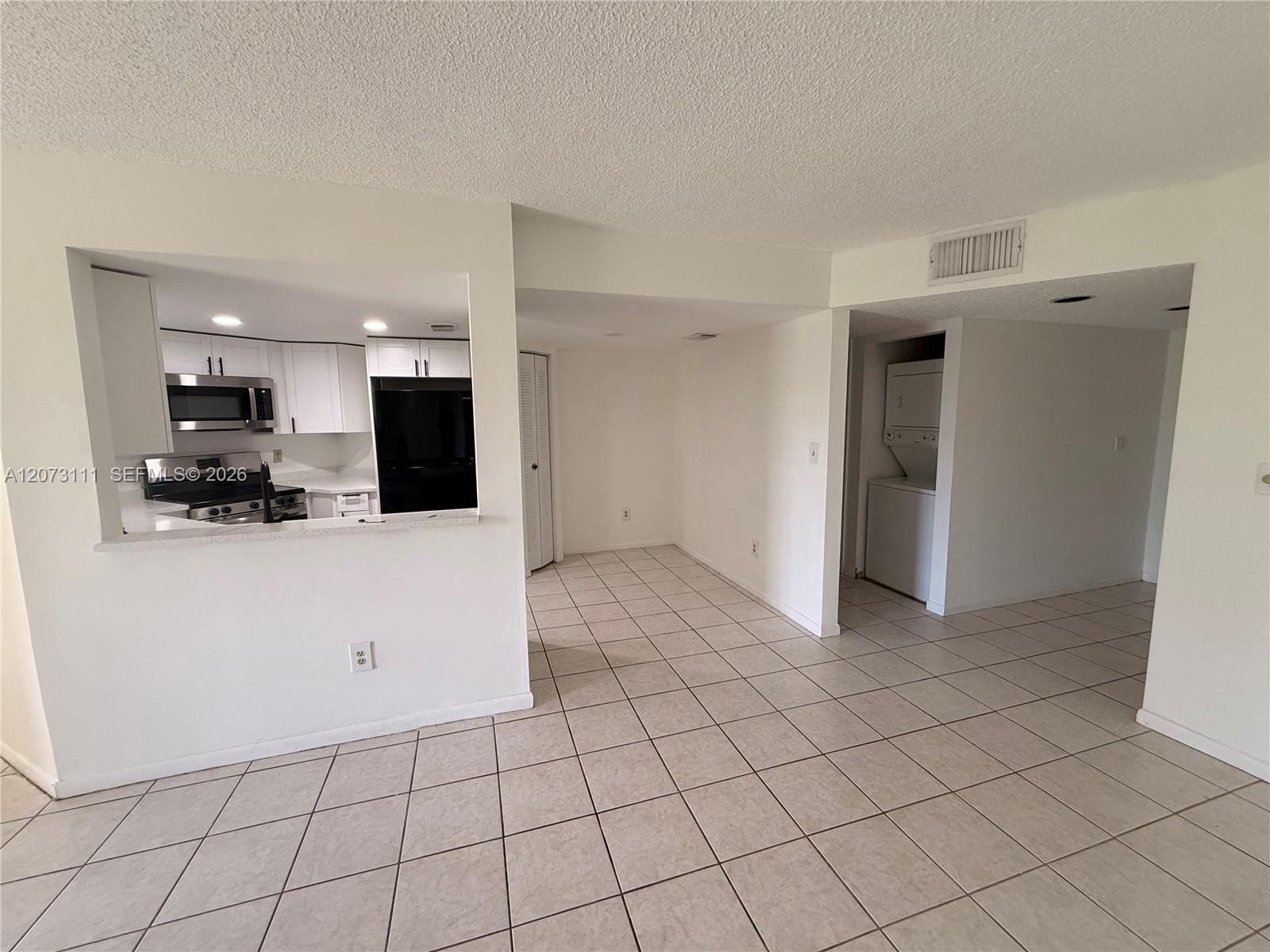 A12073111 Property Photo 3