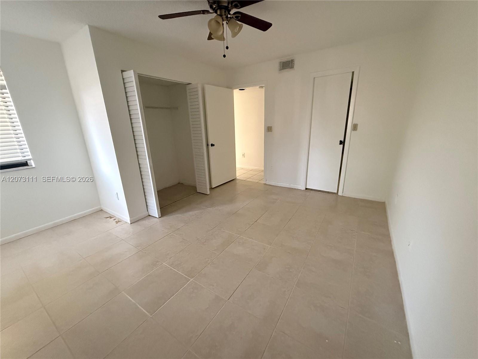 A12073111 Property Photo 13