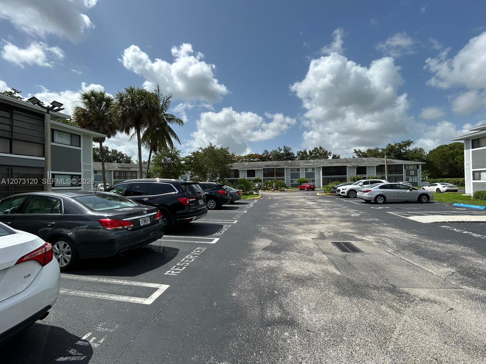 9729 Hammocks Boulevard 105e Property Photo 4