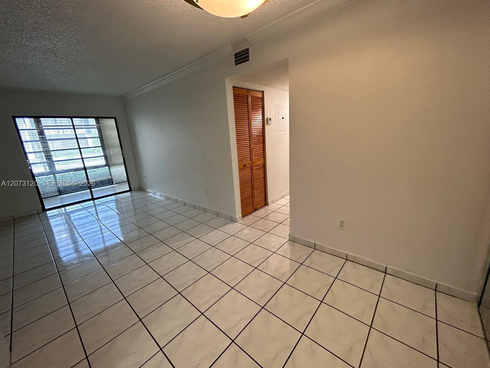 9729 Hammocks Boulevard 105e Property Photo 12