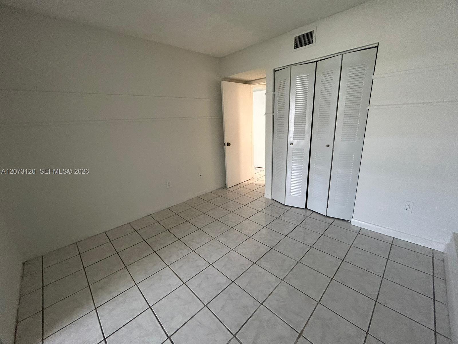 9729 Hammocks Boulevard 105e Property Photo 16