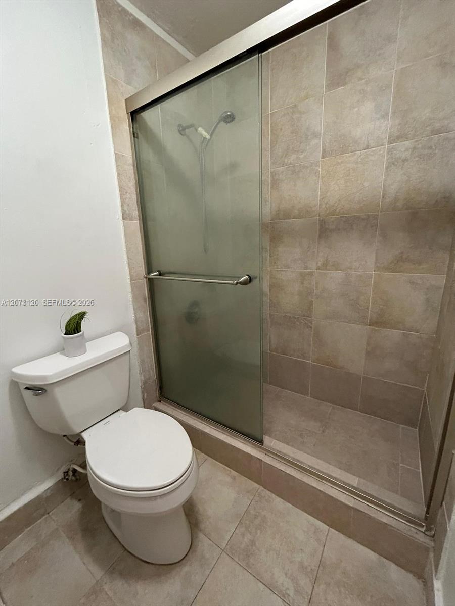 9729 Hammocks Boulevard 105e Property Photo 20