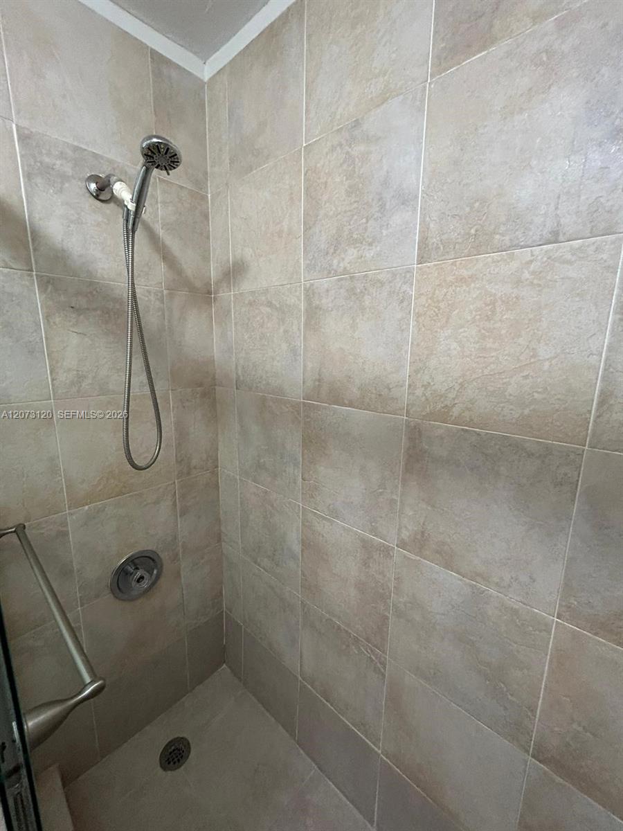 9729 Hammocks Boulevard 105e Property Photo 21