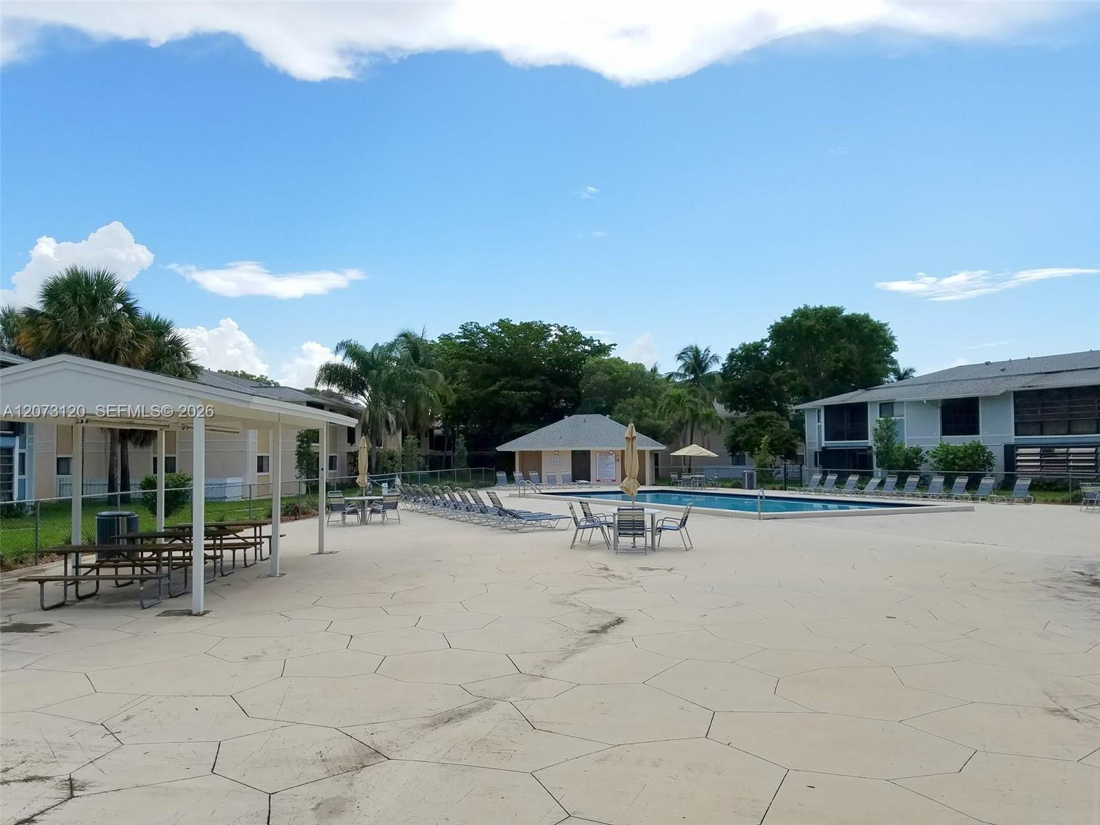 9729 Hammocks Boulevard 105e Property Photo 31