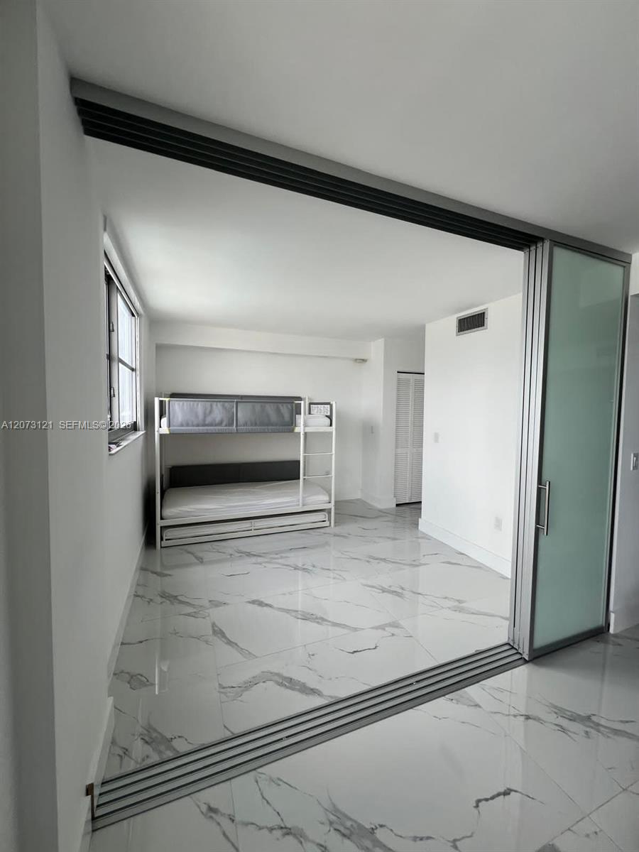 9273 Collins Avenue 606 Property Photo 18