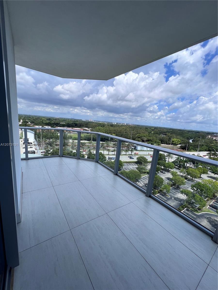 17301 Biscayne Boulevard 1402 Property Photo 36