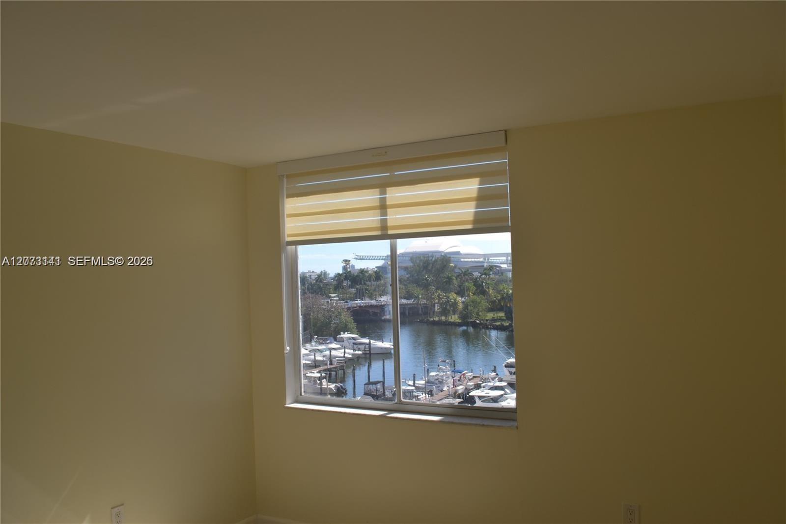 1720 N River Drive 602 Property Photo 4