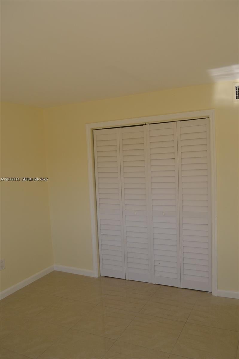 1720 N River Drive 602 Property Photo 6
