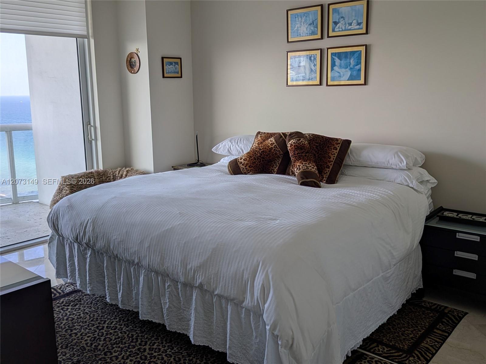 A12073149 Property Photo 17