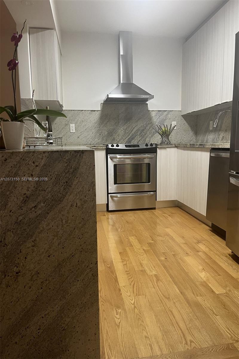 141 Crandon Boulevard 243 Property Photo 6