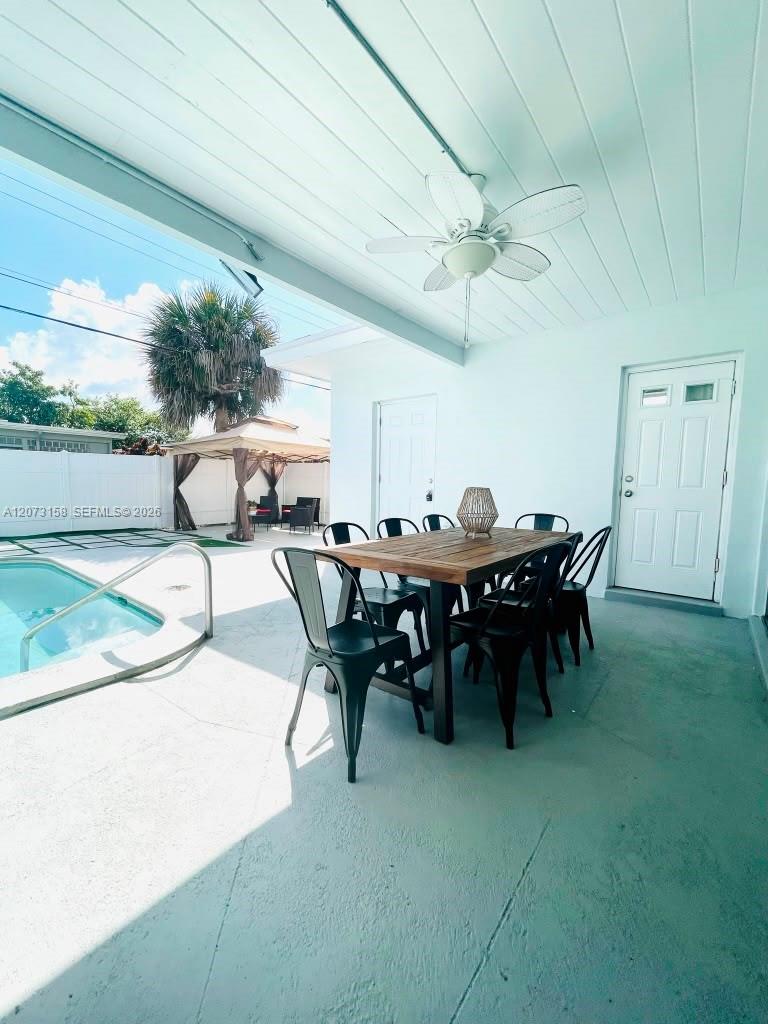 7904 Miramar Parkway Property Photo 13