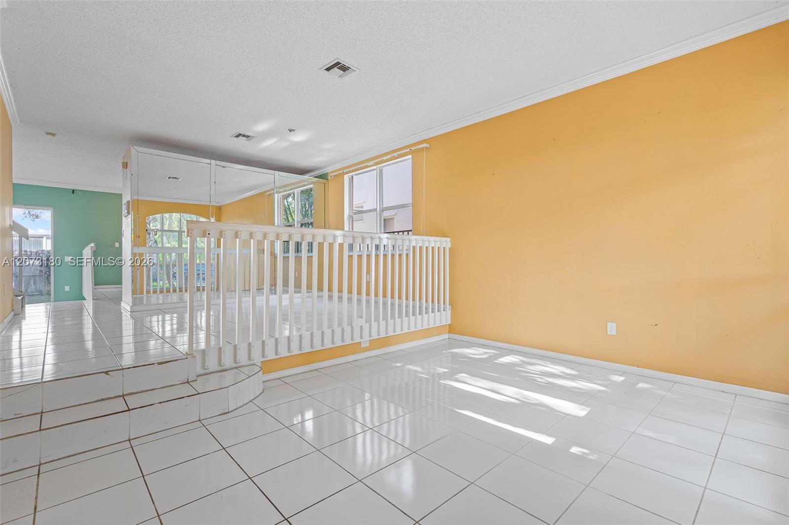 5223 Sw 155th Way Property Photo 3
