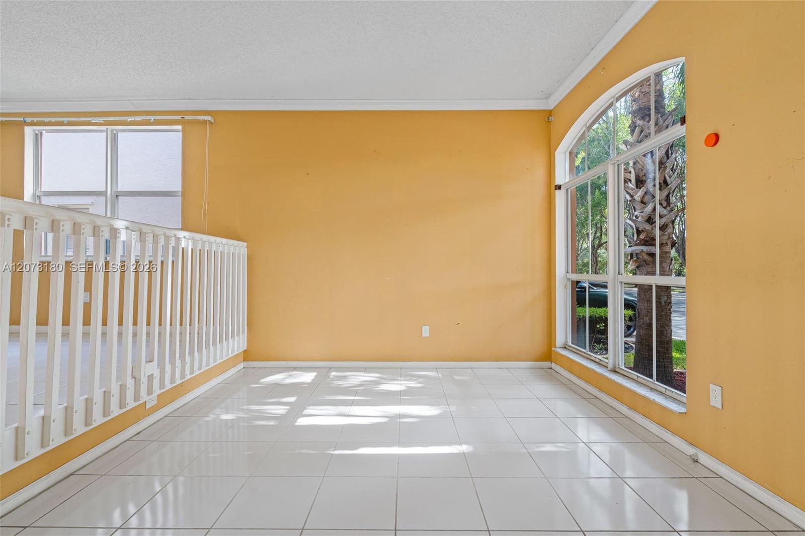 5223 Sw 155th Way Property Photo 4