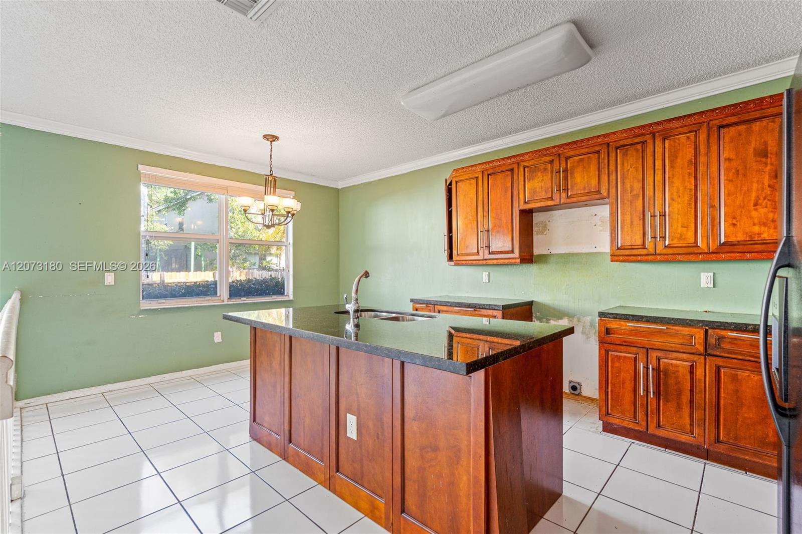 5223 Sw 155th Way Property Photo 10