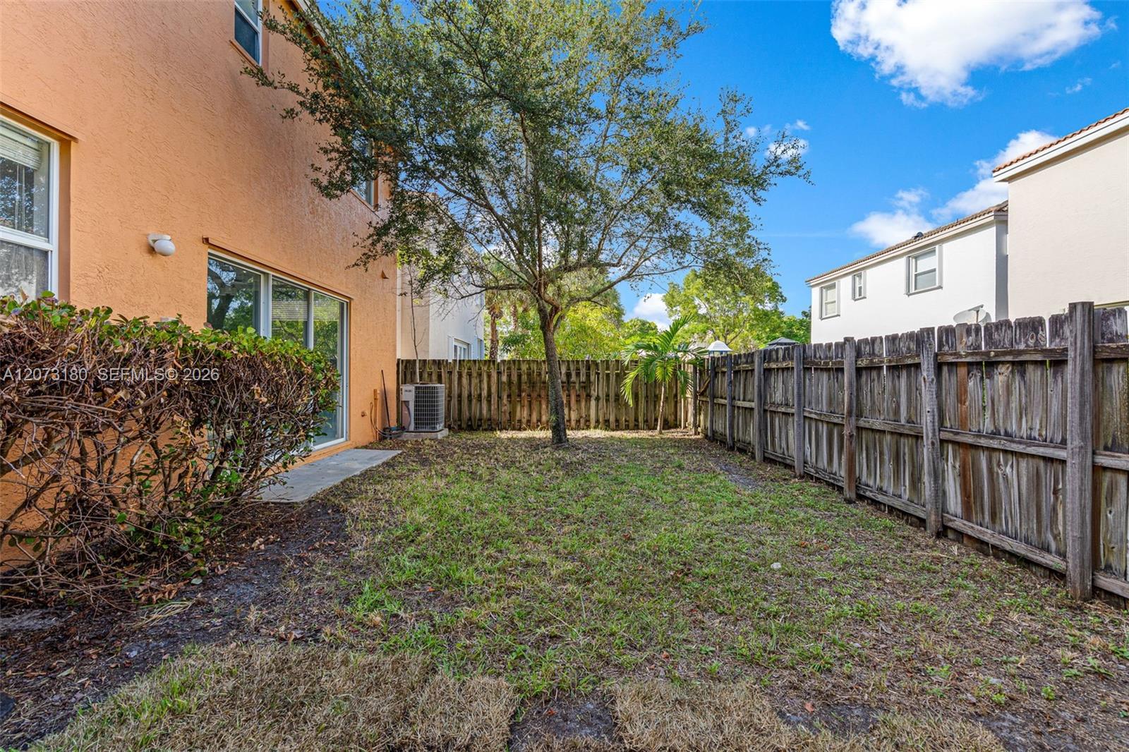 5223 Sw 155th Way Property Photo 51