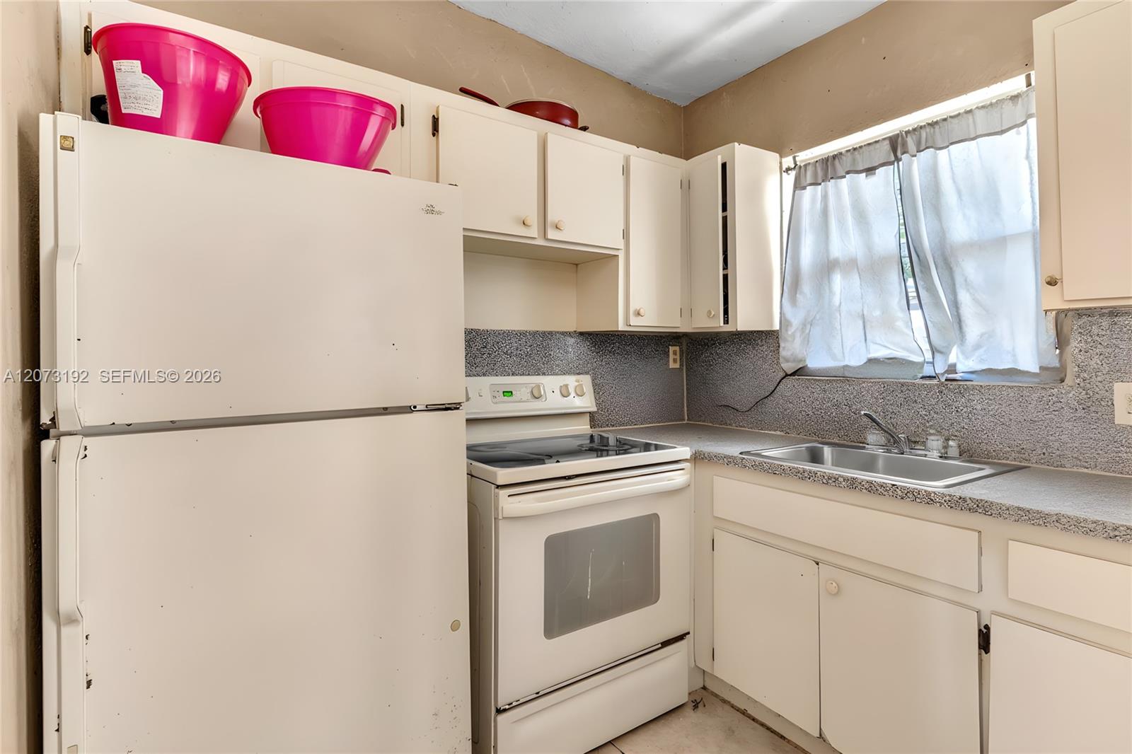 2180 Nw 30th Street Property Photo 5