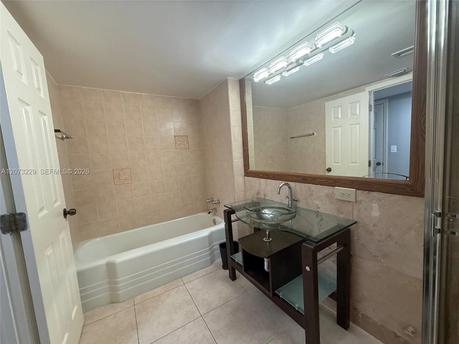 800 Ne 195th Street 211 Property Photo 18