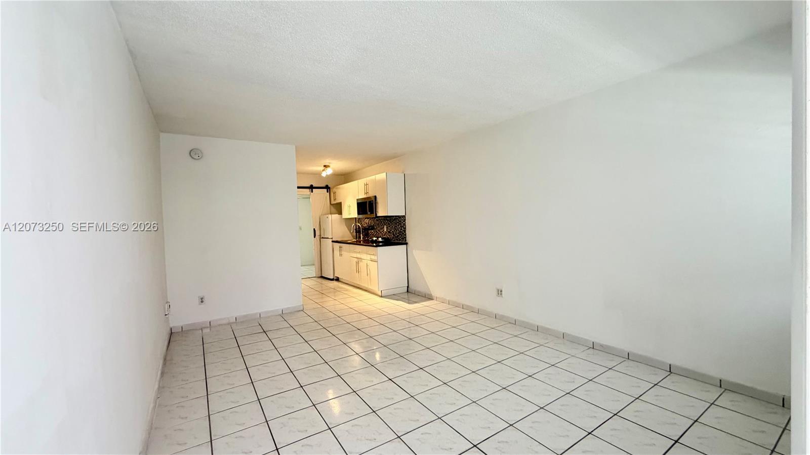 1234 Euclid Avenue 4 Property Photo 2