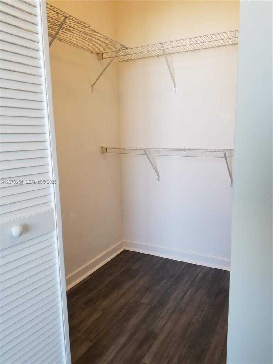 335 S Biscayne Boulevard 3802 Property Photo 18
