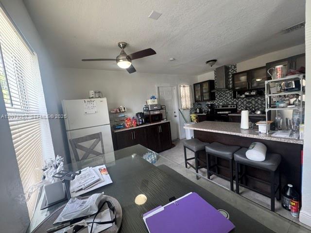 12610 Nw 23rd Avenue Property Photo 6