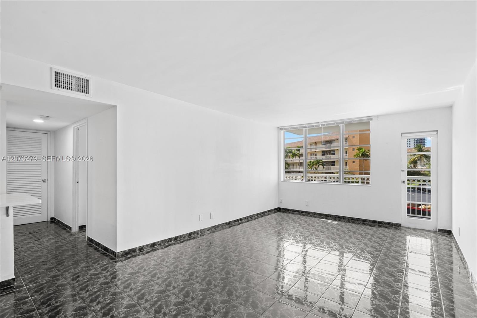 1913 S Ocean Drive 208a Property Photo 9