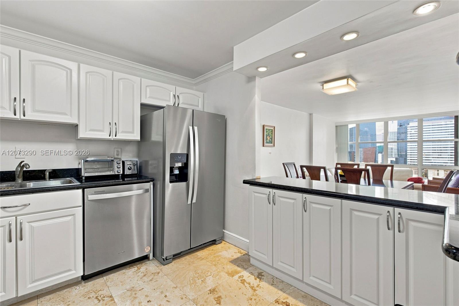 1901 Brickell Avenue B1411 Property Photo 4