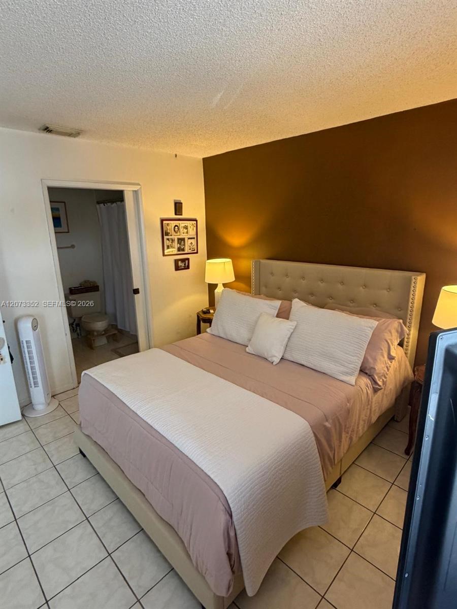 A12073352 Property Photo 14