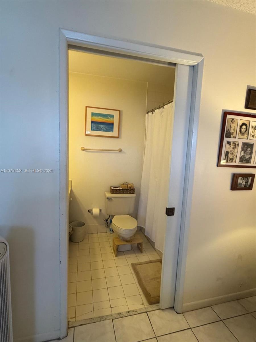 A12073352 Property Photo 16
