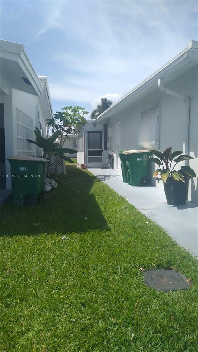 7111 Nw 68th Avenue Property Photo 10