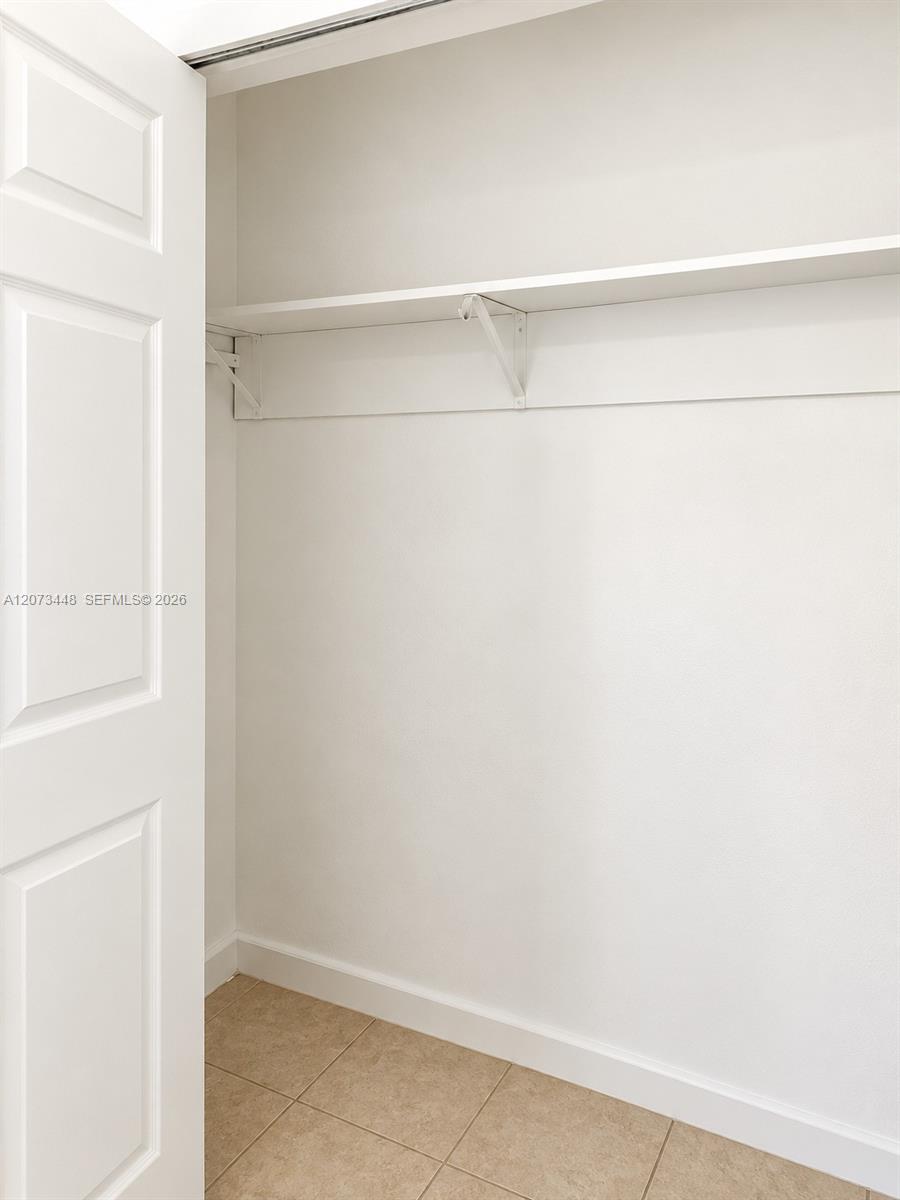 2274 Sw 44th Street 2276 Property Photo 10