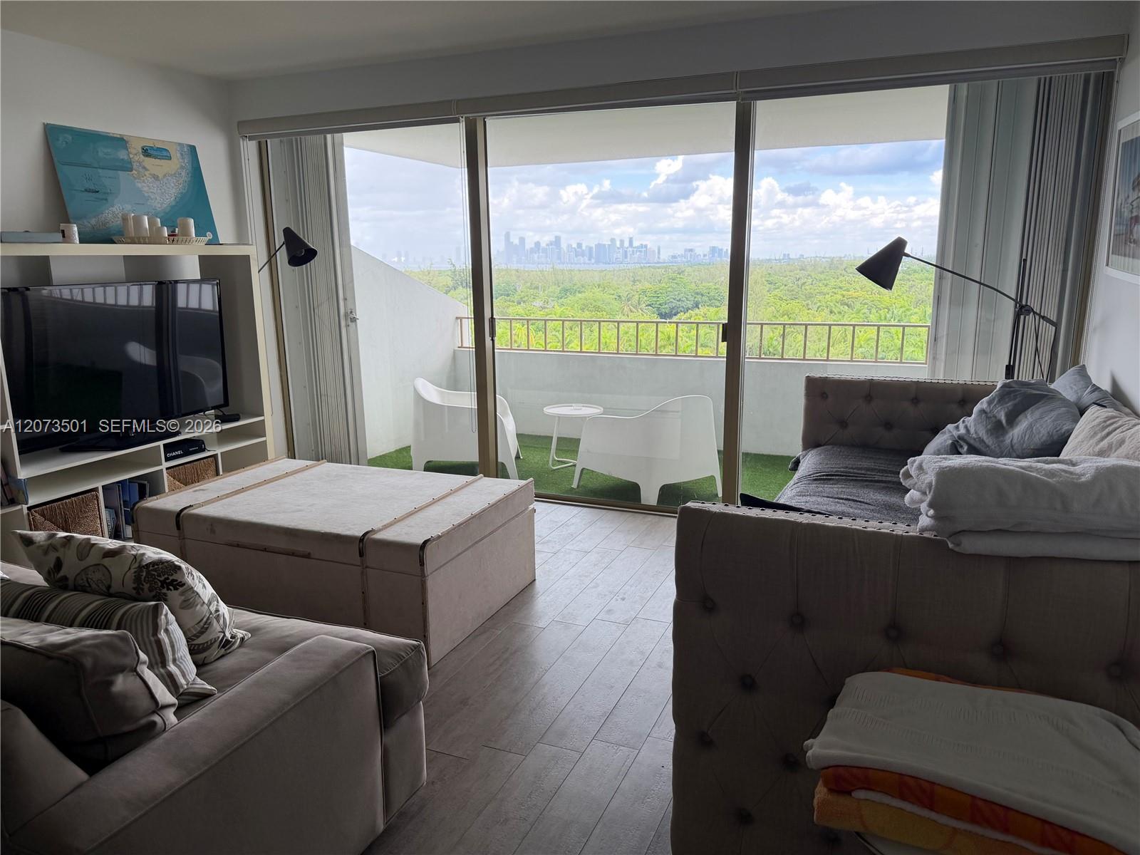 A12073501 Property Photo 1