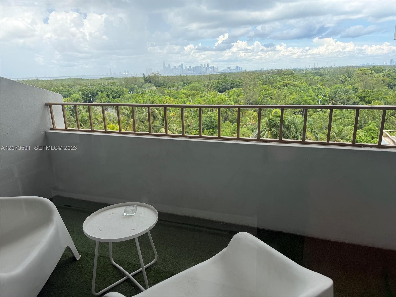 A12073501 Property Photo 2