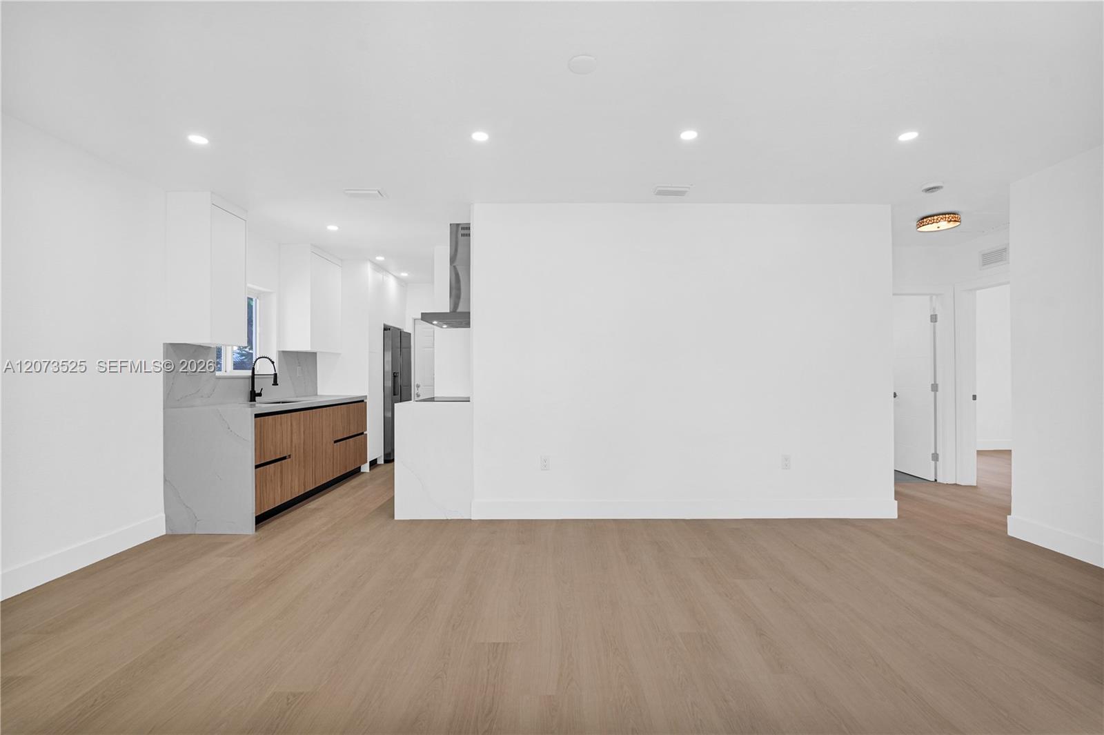657 Ahmad Street Property Photo 4