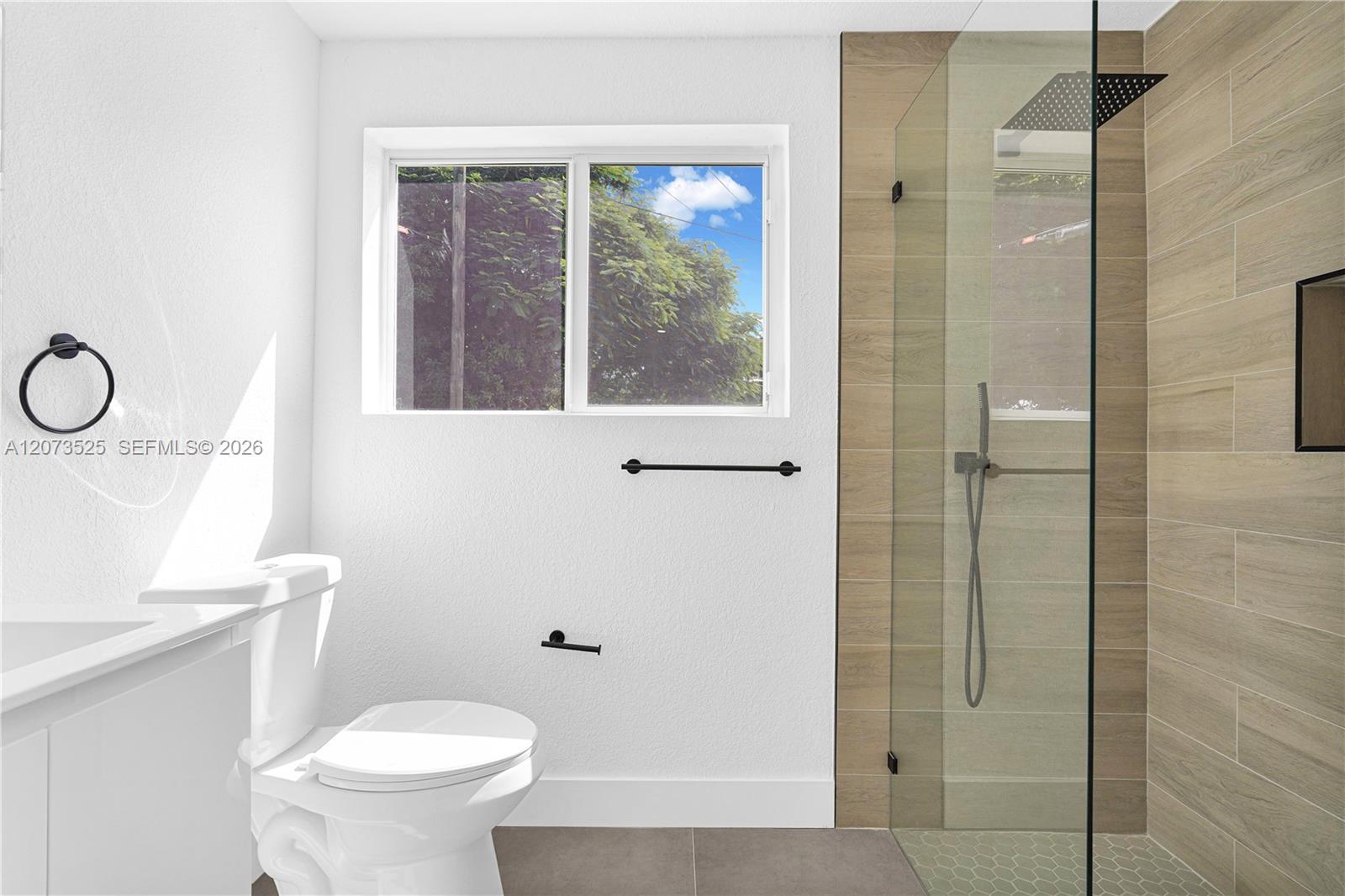 657 Ahmad Street Property Photo 14