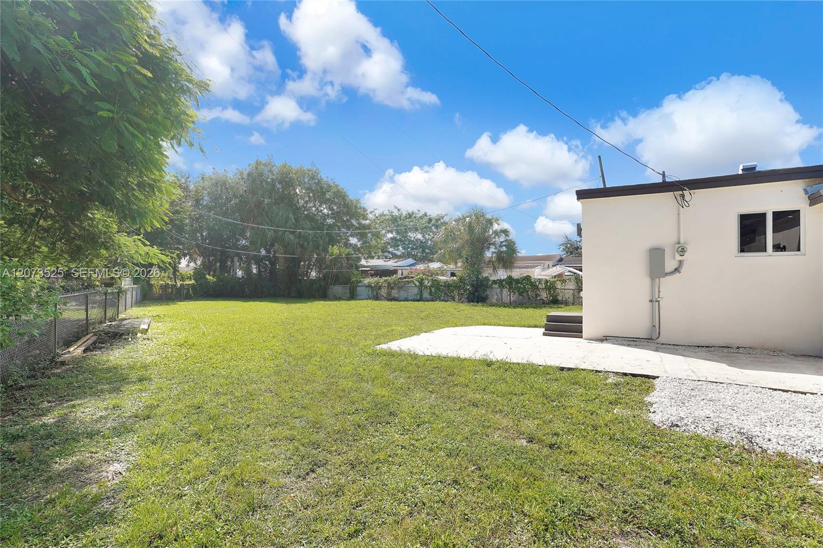 657 Ahmad Street Property Photo 15