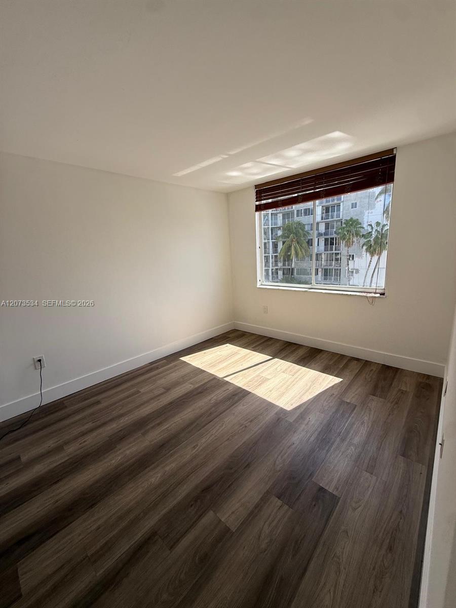 1720 N River Drive 408 Property Photo 13