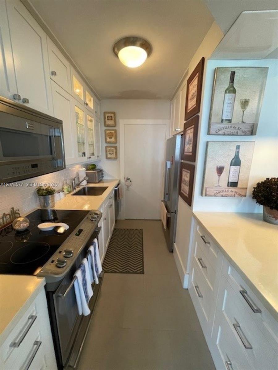 A12073577 Property Photo 12