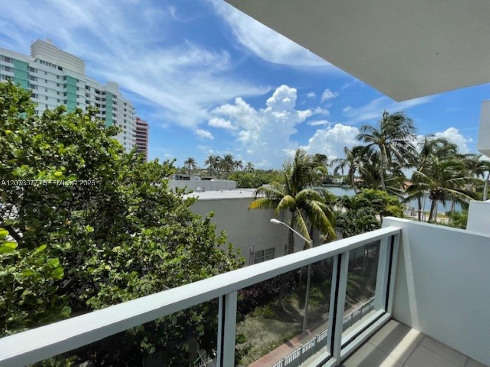 A12073577 Property Photo 17