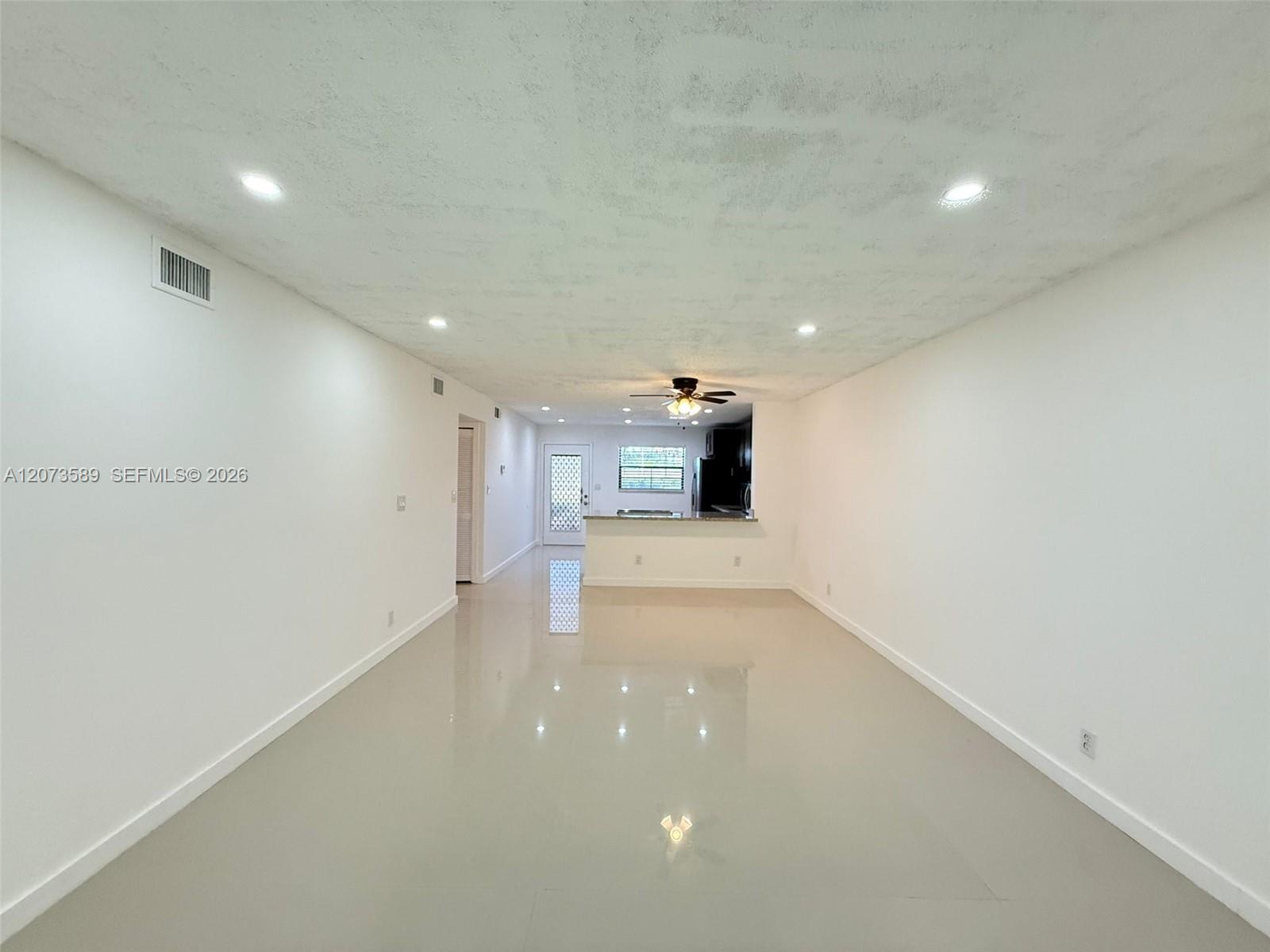 6095 N Sabal Palm Boulevard 103 Property Photo 12