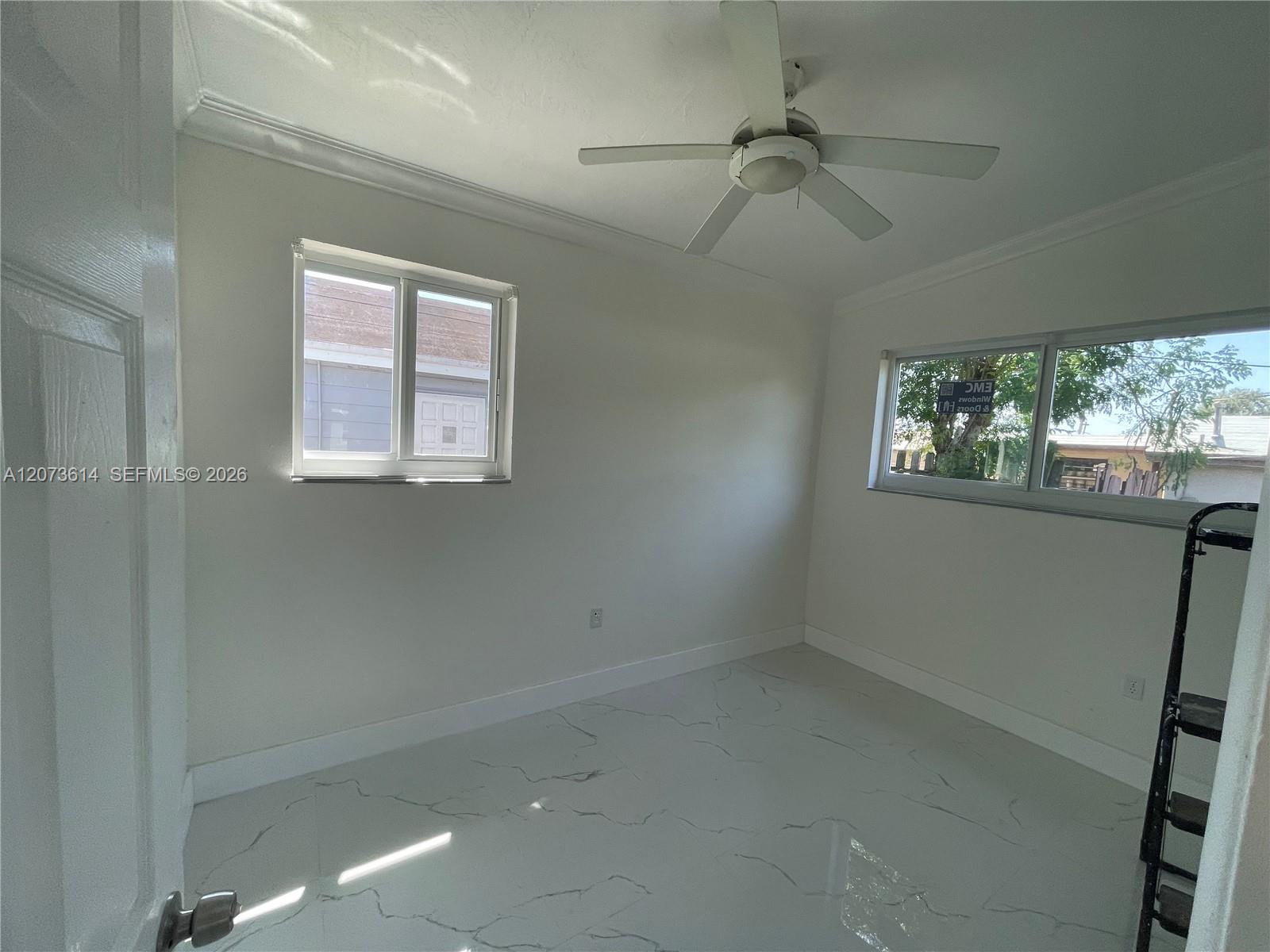 3731 Sw 32nd Avenue Property Photo 12