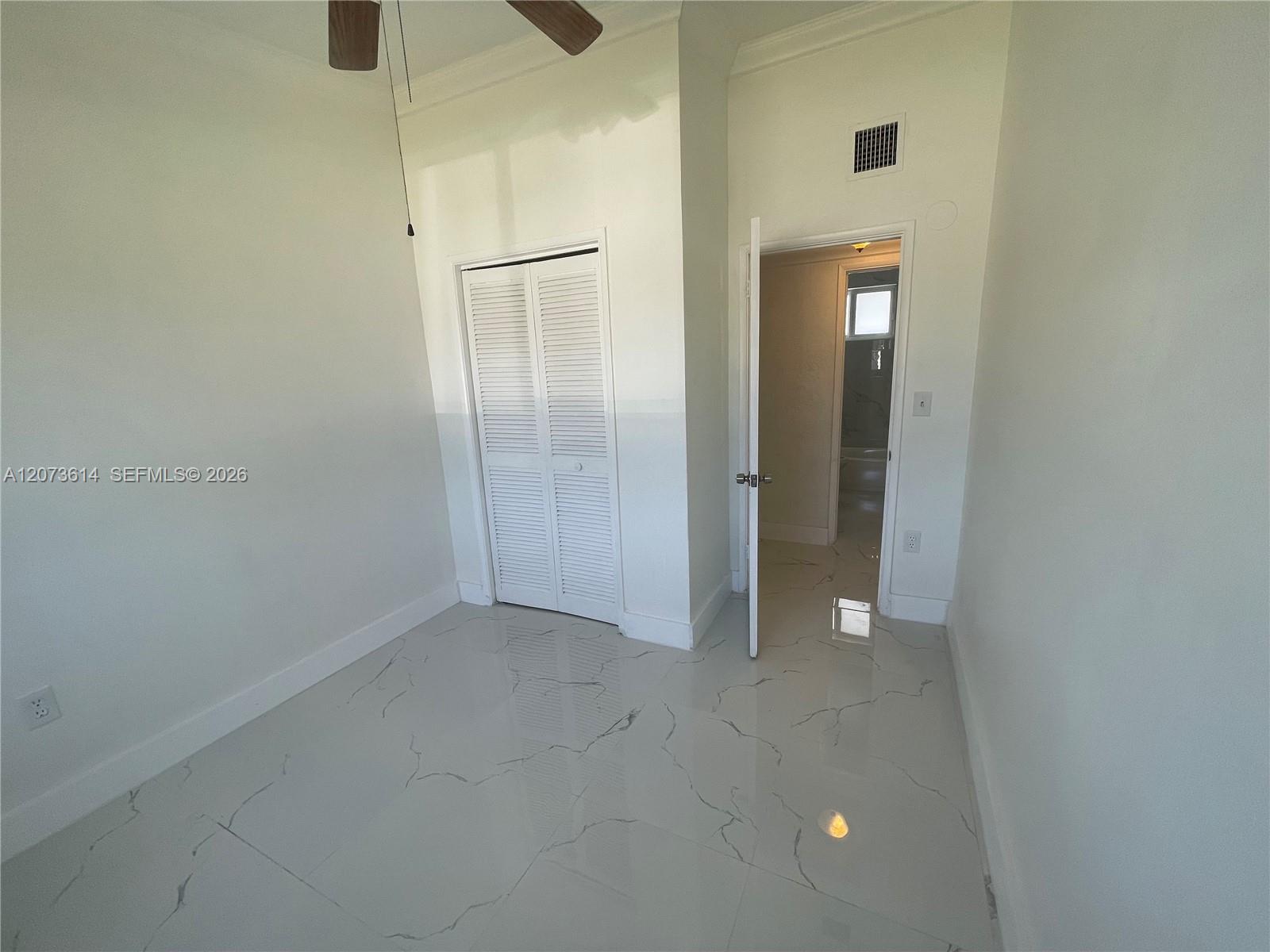 3731 Sw 32nd Avenue Property Photo 14