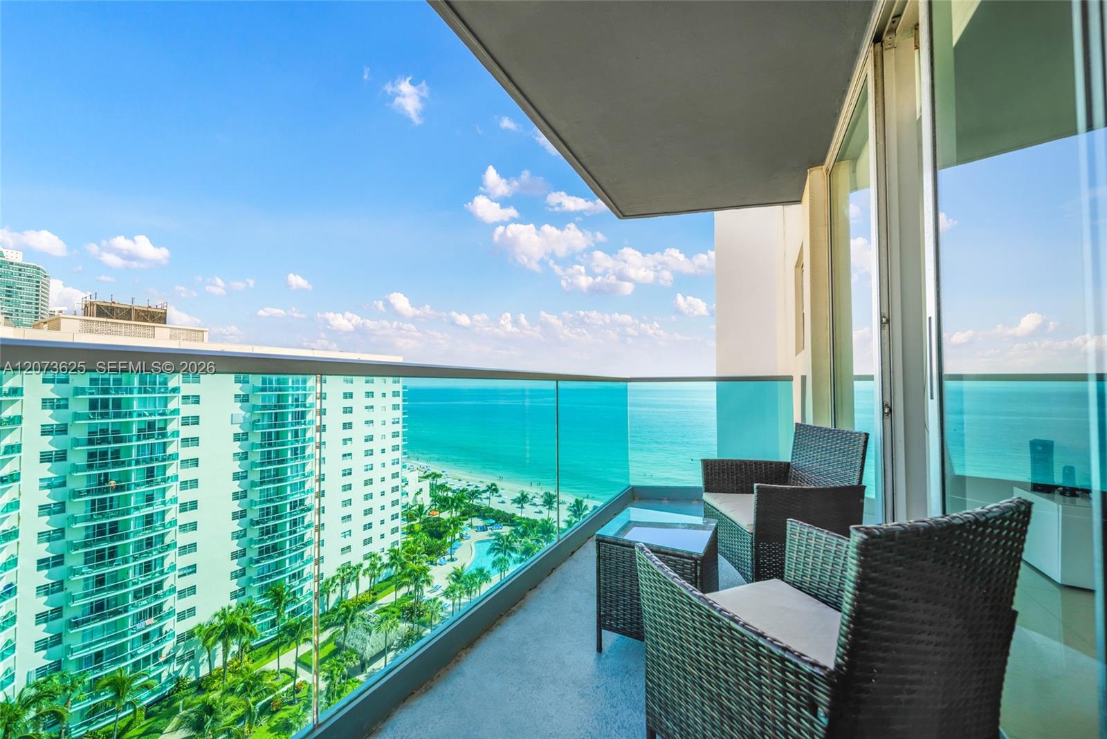 4001 S Ocean Drive 15P Property Photo 1