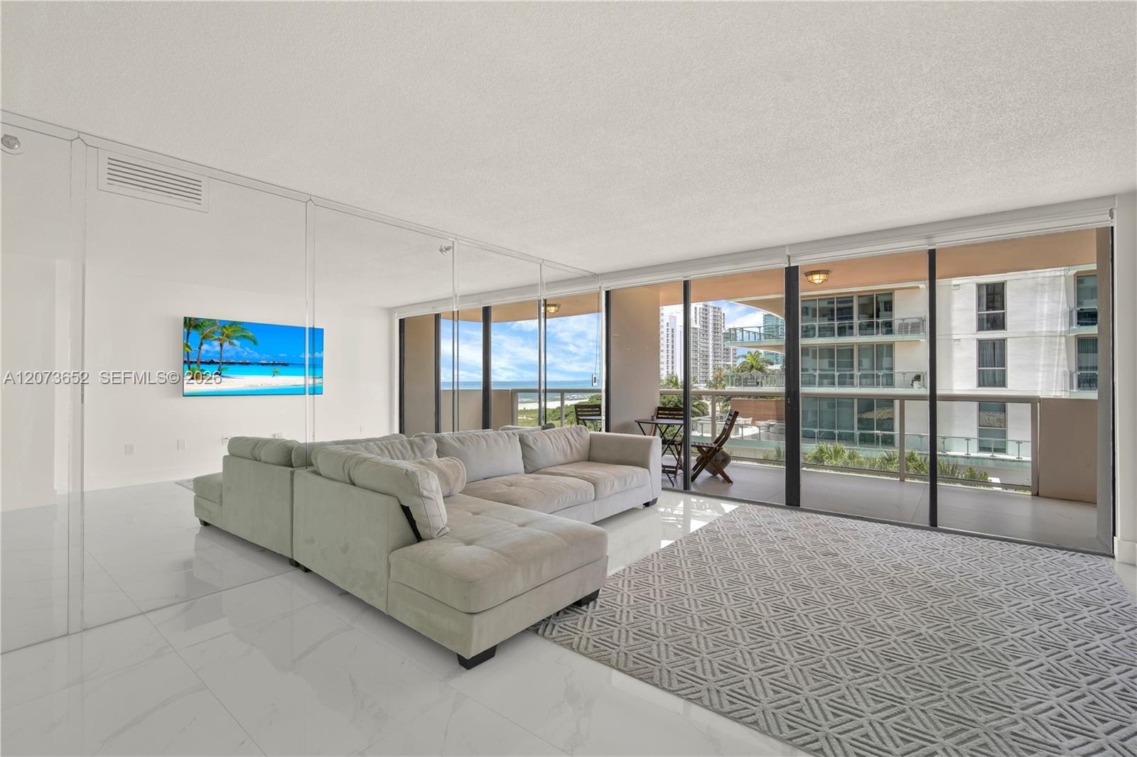 5757 Collins Avenue 507 Property Photo 2