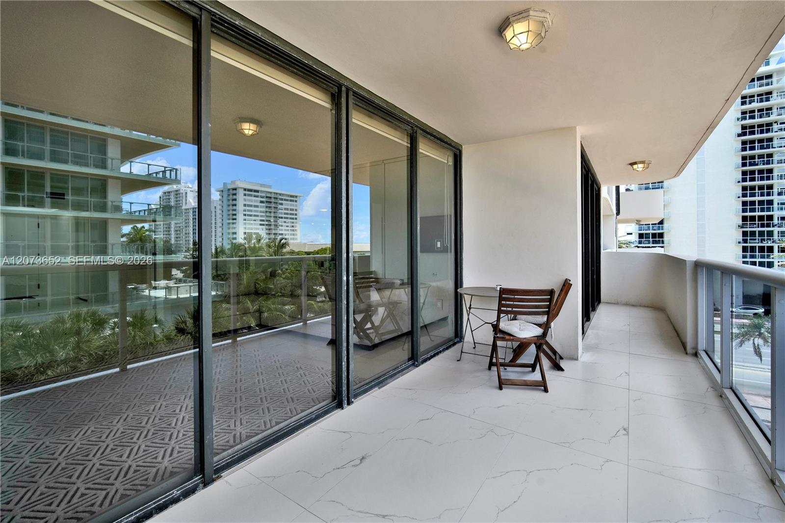 5757 Collins Avenue 507 Property Photo 23