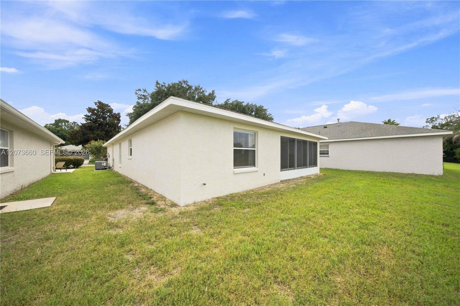 9649 Sw 93 Loop Property Photo 13