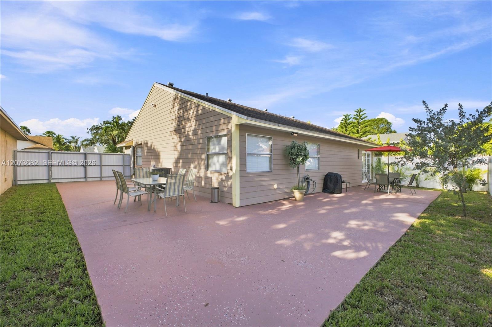 8635 Sw 15th Street Property Photo 31
