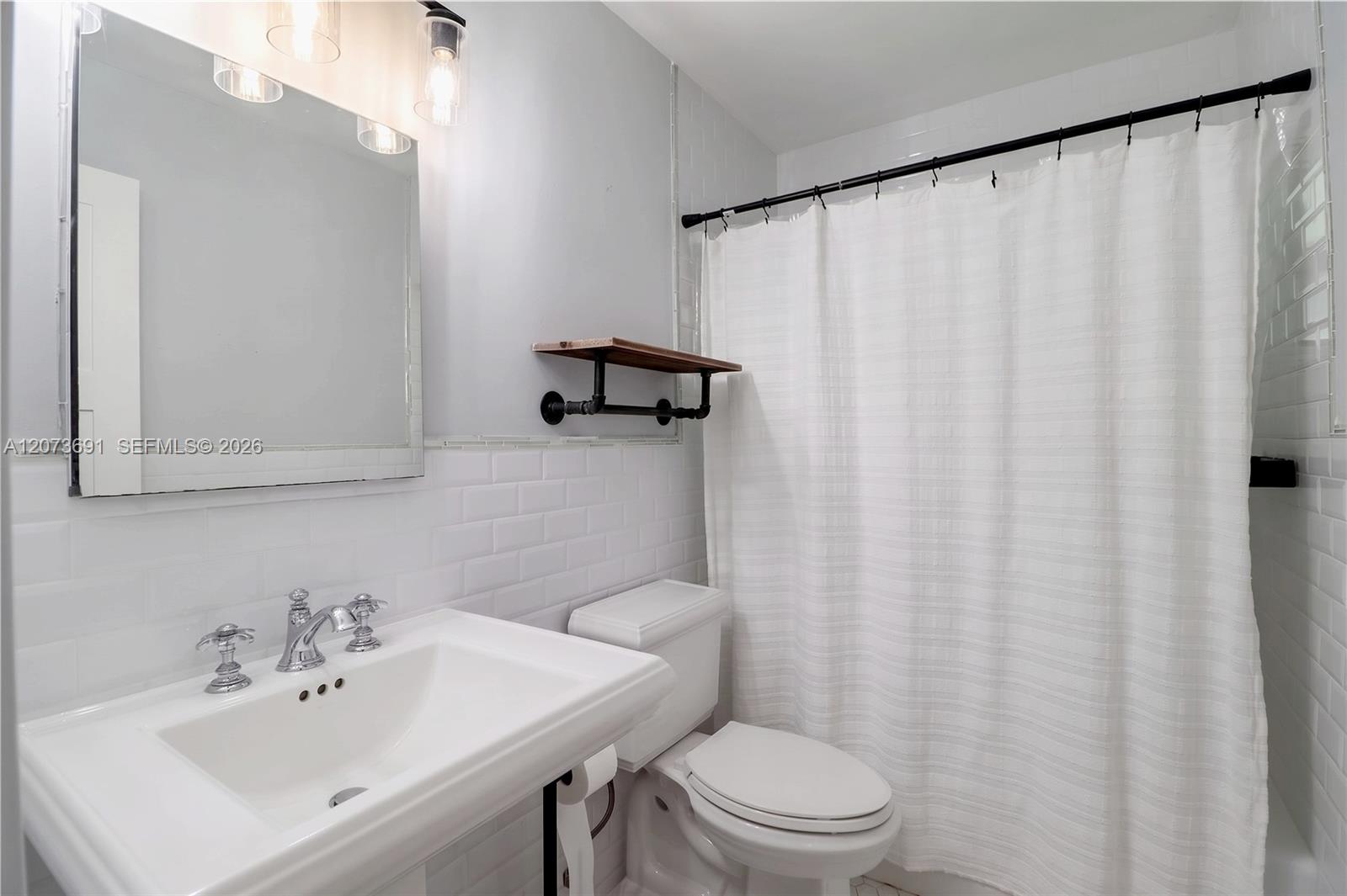 8123 Sw 95th Court Property Photo 13