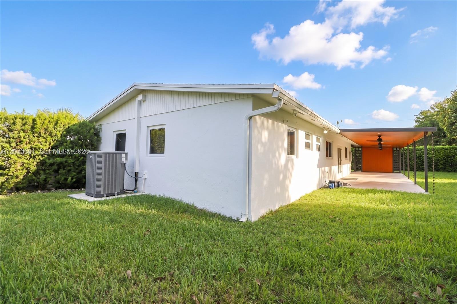 8123 Sw 95th Court Property Photo 19