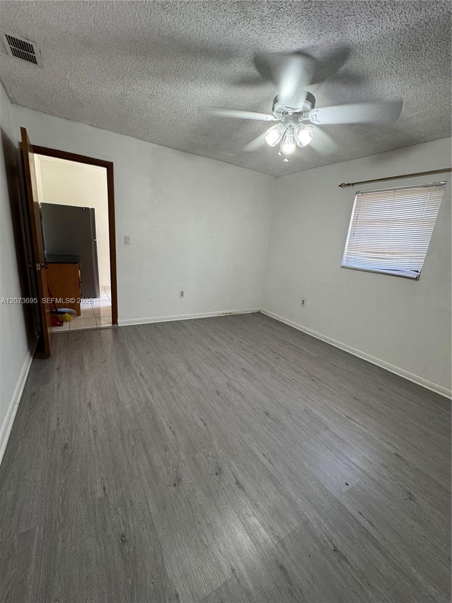 5530 E 6th Avenue 101 Property Photo 7