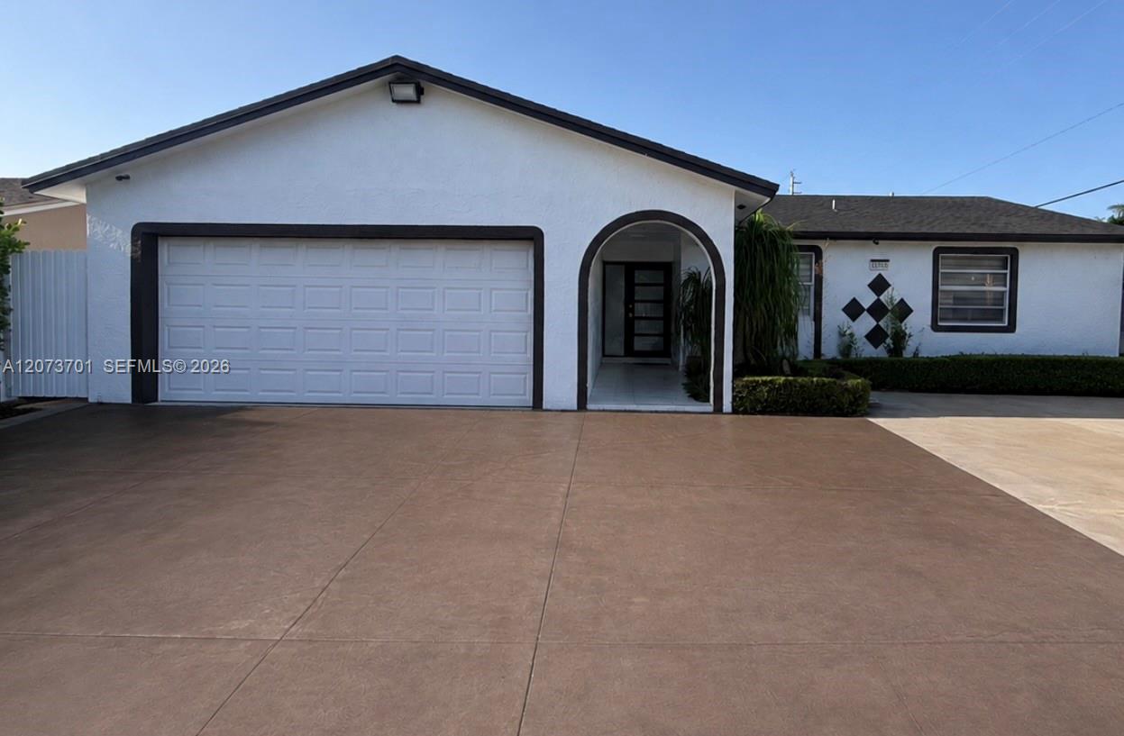 13390 Sw 257th Terrace Property Photo 1